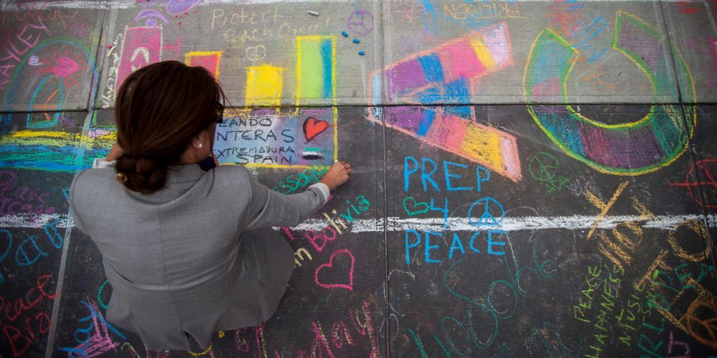 Peace UN Photo/ Laura Jarriel